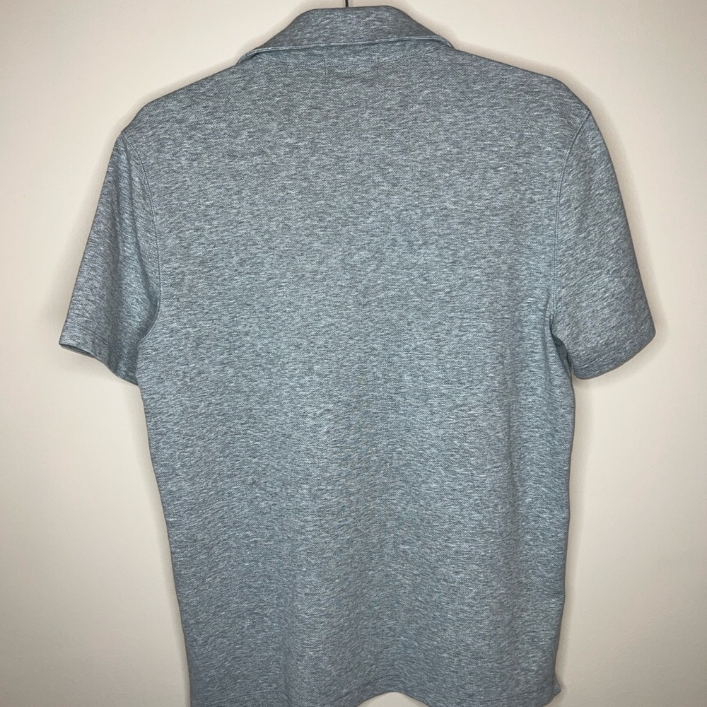 Men’s Banana Republic Core Temp Light Gray Polo Shirt Size M - Picture 2 of 4